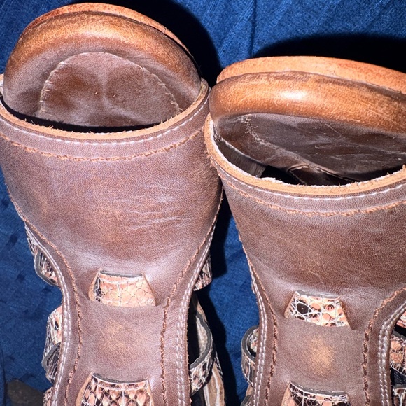 Freebird Brown and Tan Strappy Ankle Boots size 8 great shape - Picture 6 of 10
